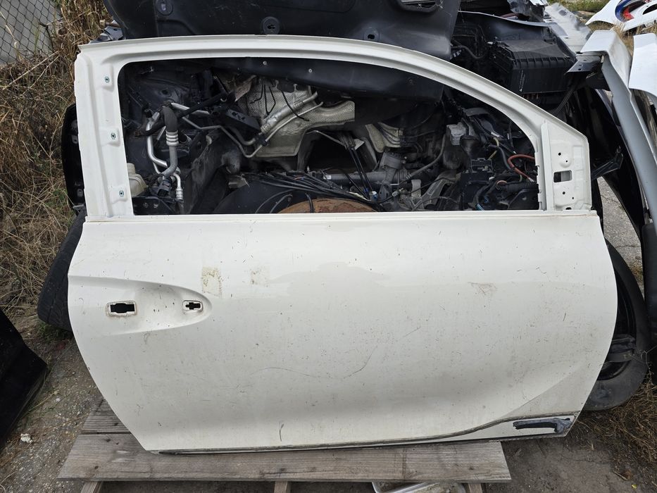 Врата  дясна за Opel Adam / Опел Адам
