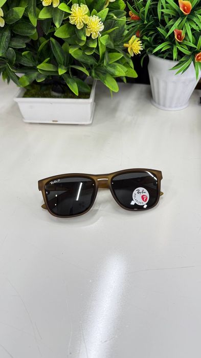 Prada achkilar lux primum sifat