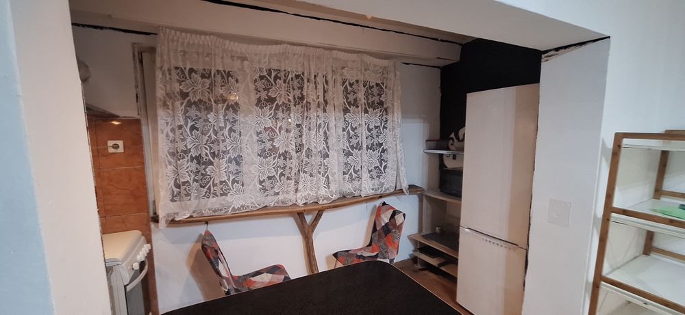 Închiriez Garsoniera 250 euro zina manastur