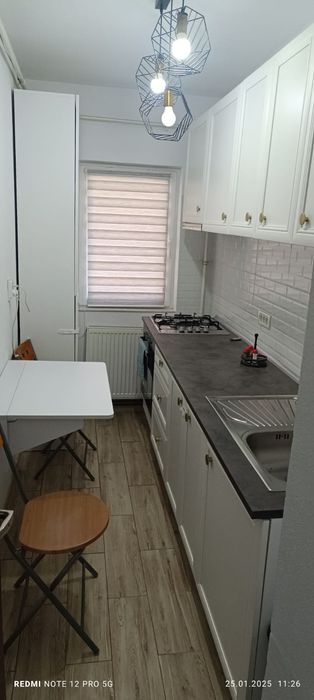 Inchiriez  Garsoniera  zona Finante.