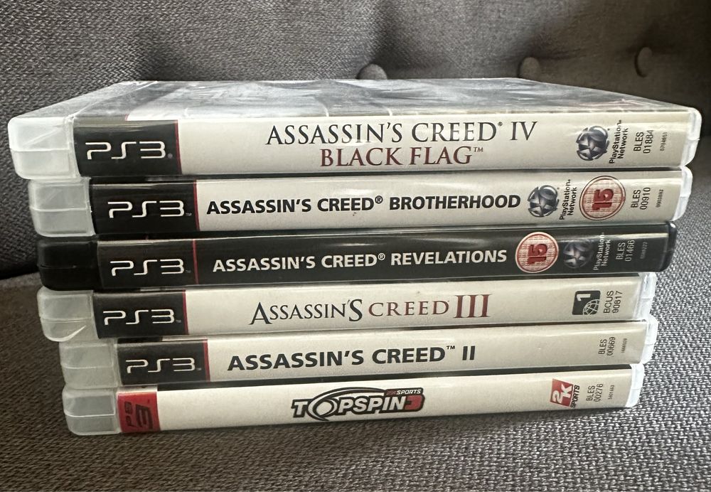 PS3 Assassin's Creed Collection - 5 Games + Top Spin 3