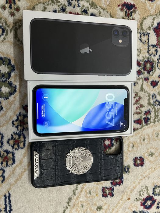 Айфон 11 64гб в хорошем состояние