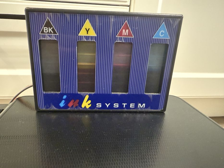 Продам принтер Epson XP-2100