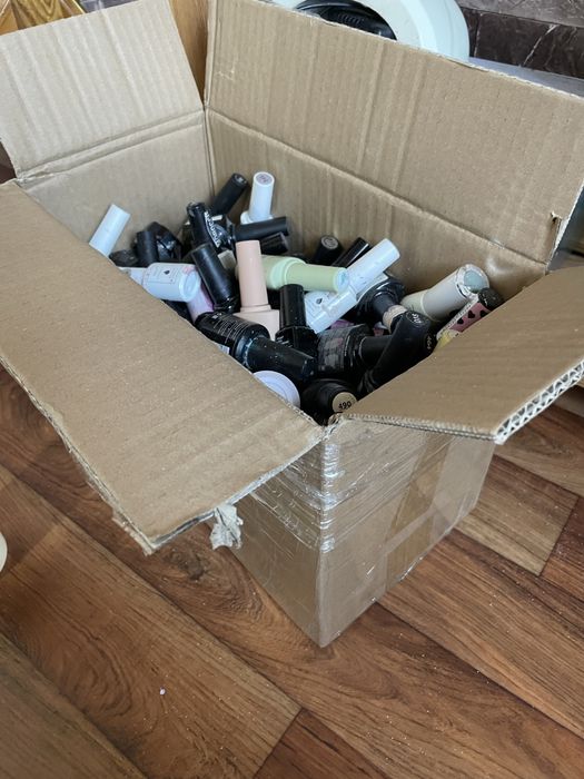 Продам все для маникюра