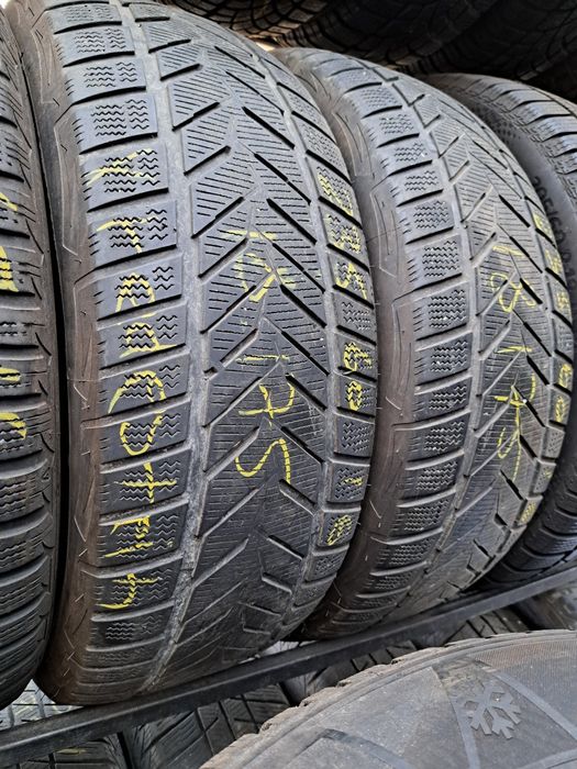 4 anvelope 235/60 R16 Nexen + Vredestein