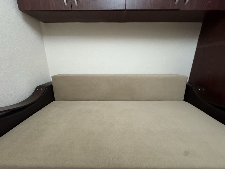 Canapea extensibilă în stare excelentă