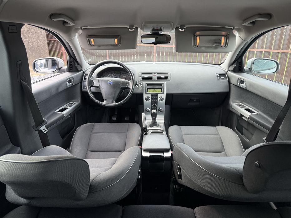 VOLVO V50 2009 — imagine 4
