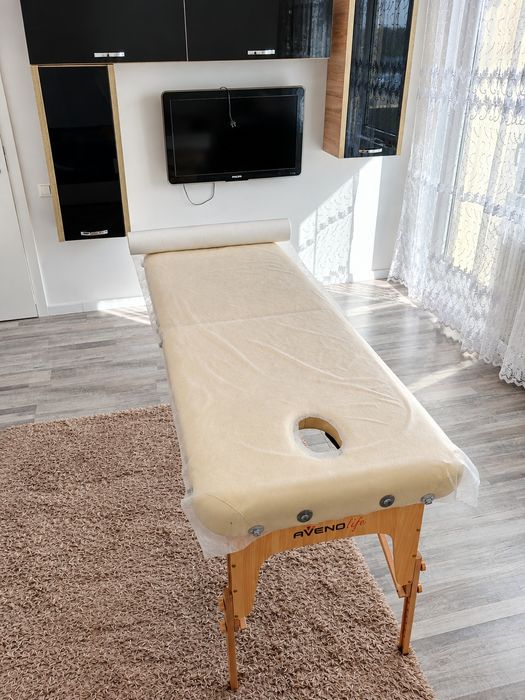 Masaj terapeutic, terapie manuală miofascială la domiciliu în București. Maseur profesionist. Deep Tissue. Spate, gât, umeri. Sector 1, 2, 3, 4, 5, 6.