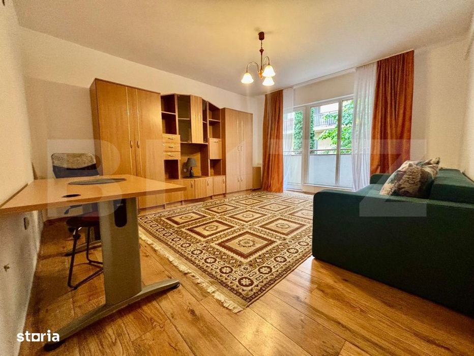 Garsoniera, decomandata, 42 mp, balcon, zona strazii Eroilor