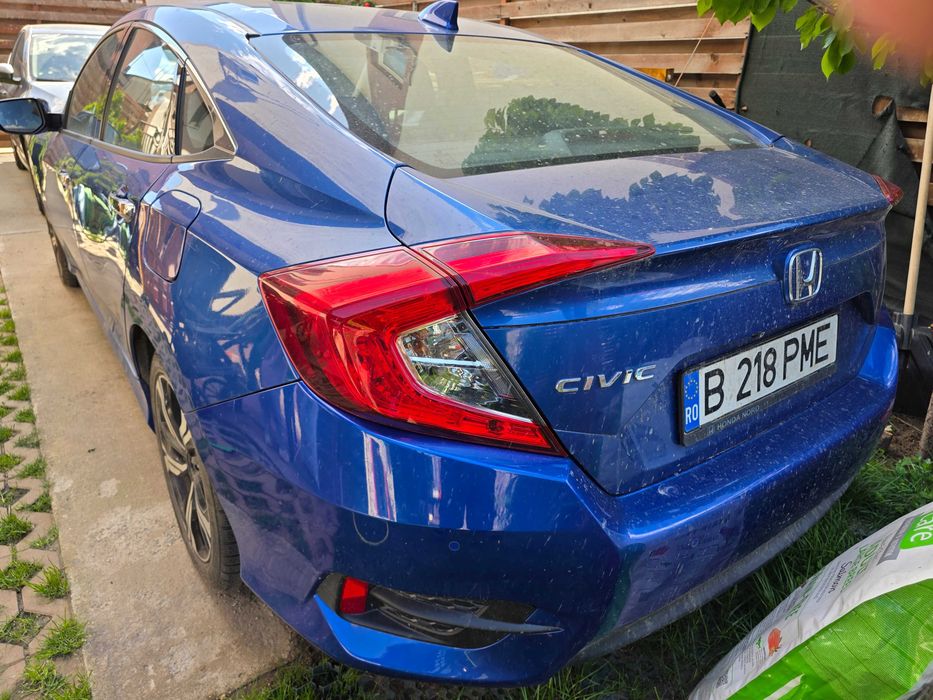 Honda Civic Elegance 2018 1.5 Benzina 182 CP