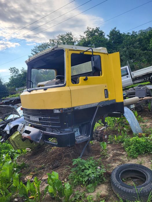 Dezmembrez nissan eco t 100