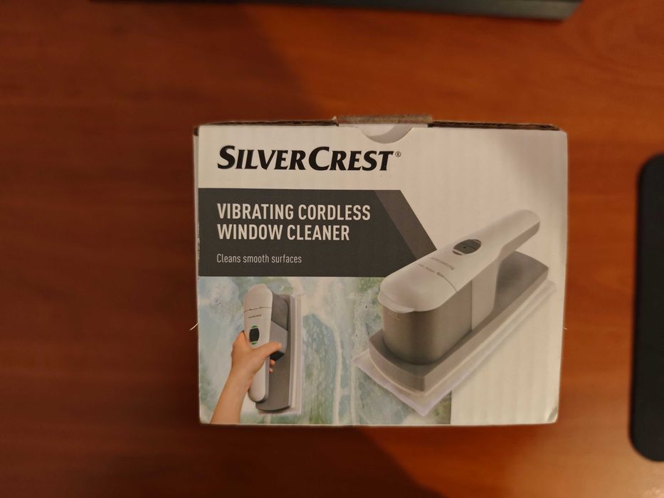 SilverCrest Vibrating Cordless Window Cleaner