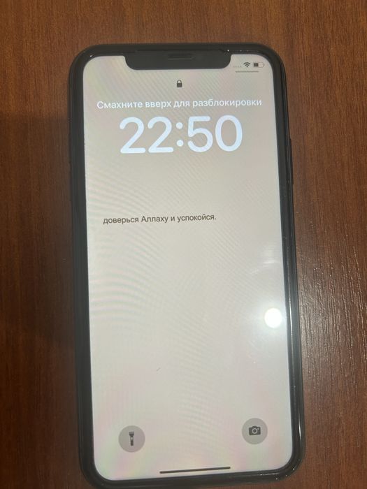 Продам iPhone 11 б/у
