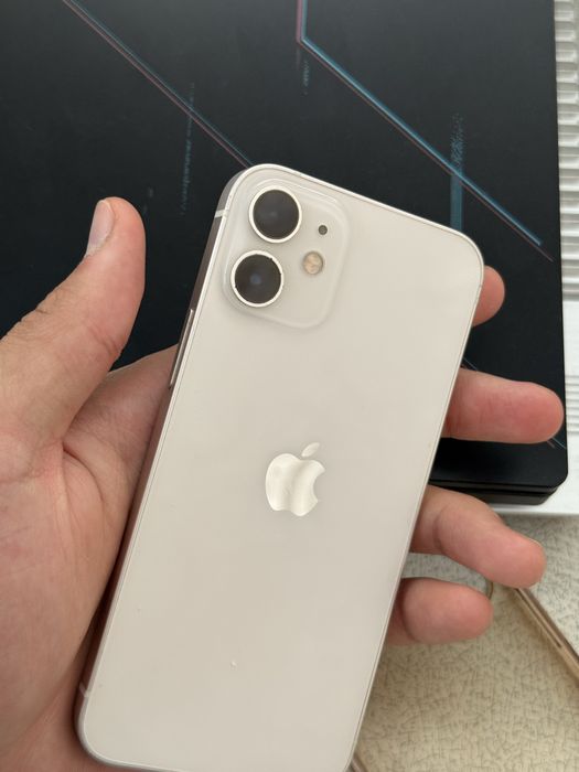 iPhone 12 mini 128 гб, б/у 70% акб