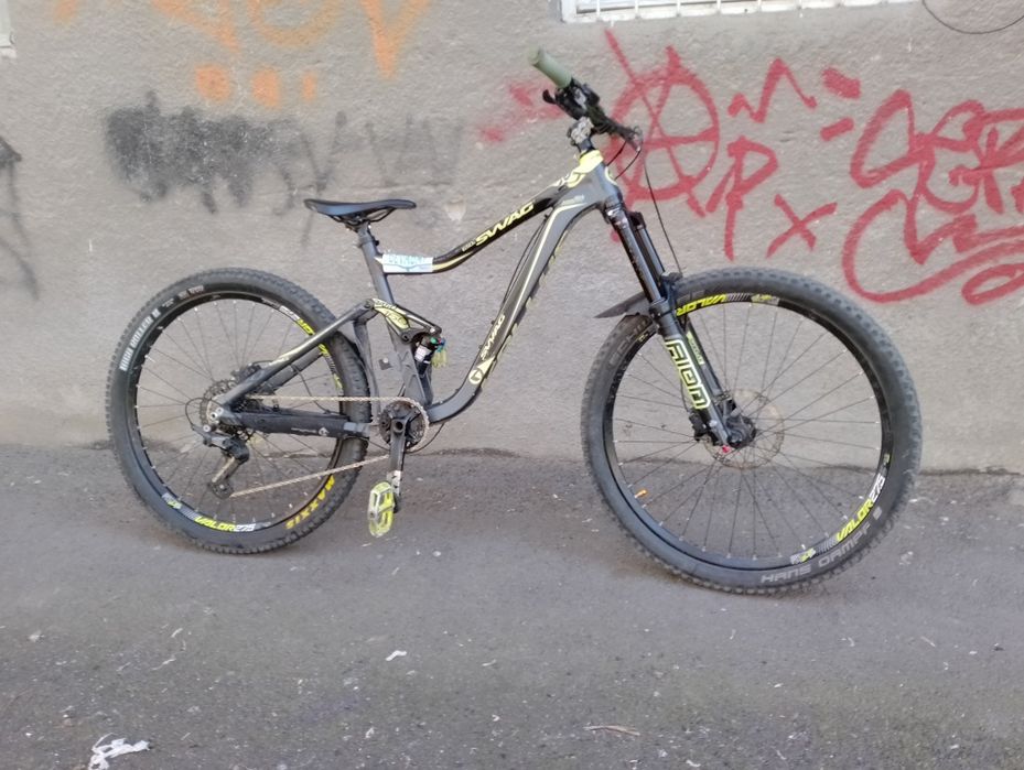Bicicleta full suspension Kelly's swag 10