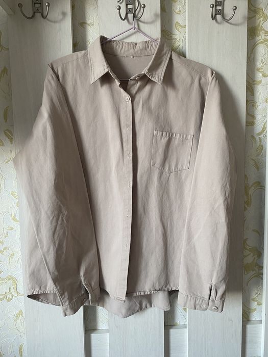 Рубашки в разных отенках