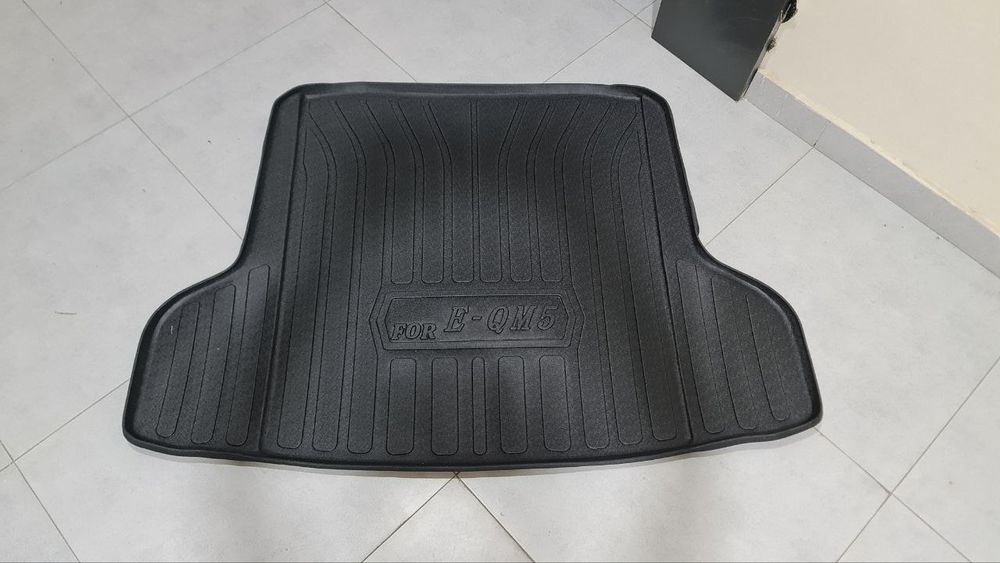 Полик для багажника (hongqi)