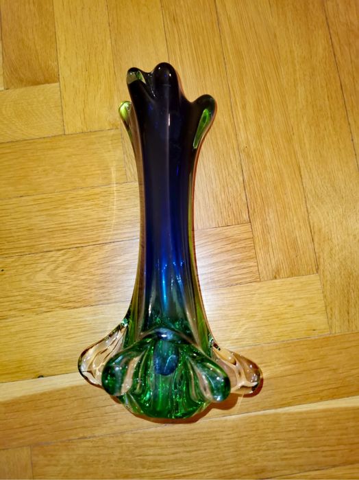 Ваза Мурано стъкло  Swung от Fratelli Toso Венецианско ръчно правено