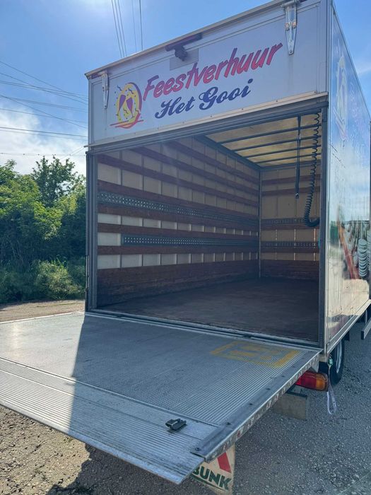 Продавам Nissan Cabstar до 3,5 тона