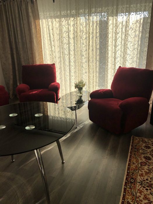 Inchiriez ap doua camere in Muzeul Apei