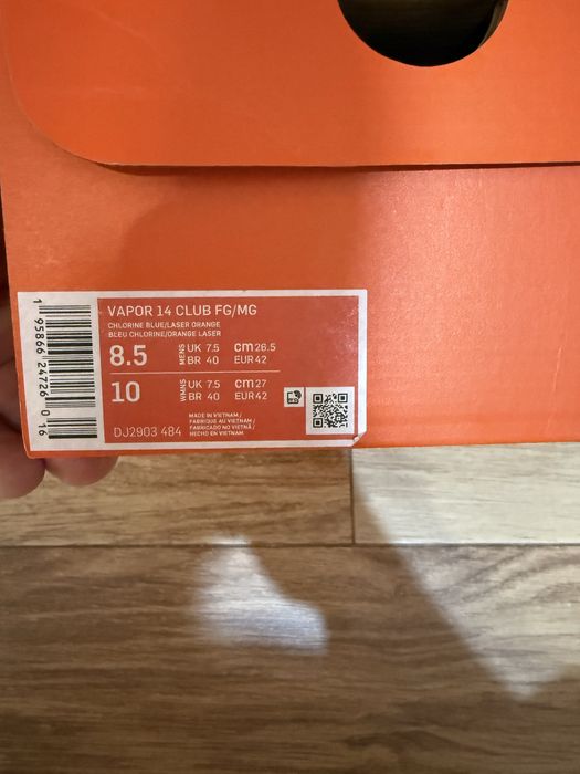 Калеври Найк чисто нови