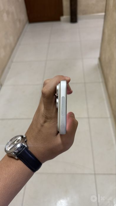 iPhone 17 Pro Max bez imeyka e sim