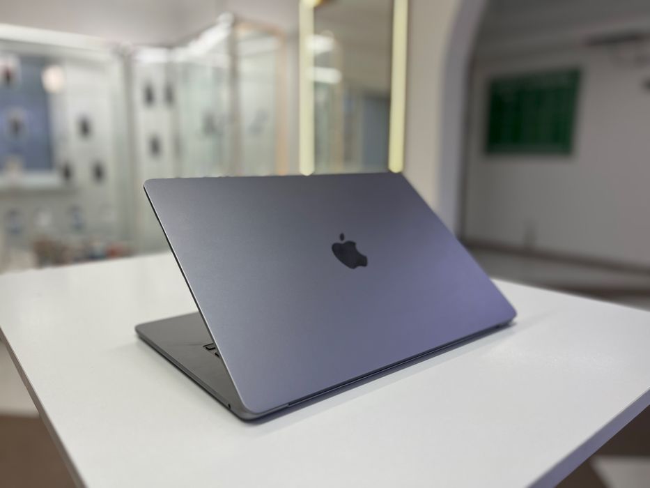 Ноутбук Macbook Air M2 2023
