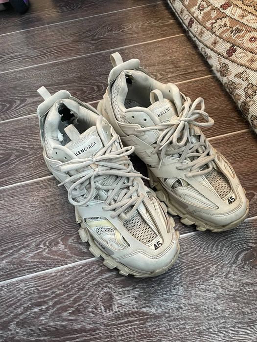 Balenciaga Track