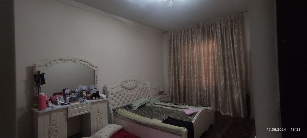 6 sotih. 6 xona  tayor biznesi bilan uchastka sotiladi