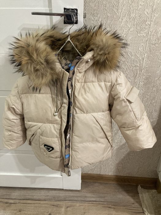 Куртка зимняя для девочки размер 104см