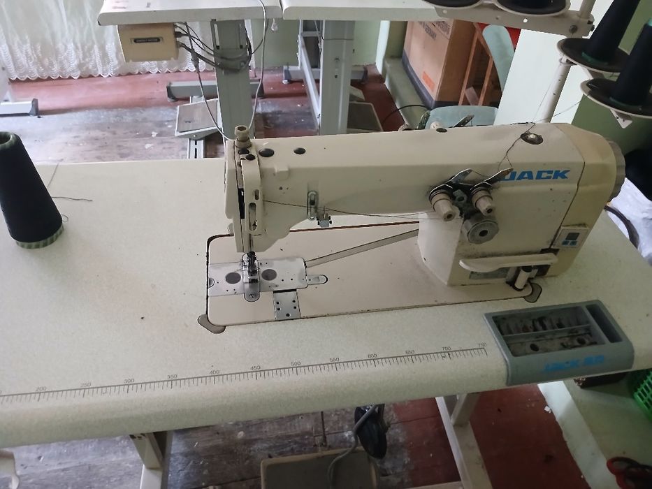 Tikuv mashinalari 3 дона