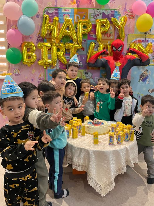 Айиклар хизмати ва клоун маскарабоз