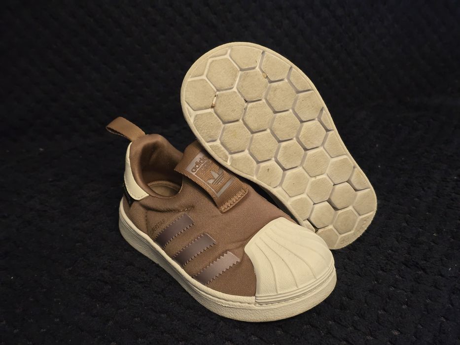 Adidasi copii Adidas,marimea 23