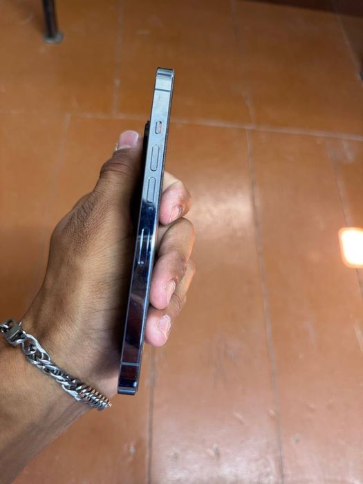 Iphone 13 pro yecem ochilgan 2 simkarta