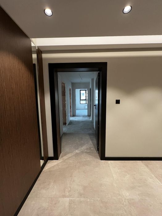 От собственик: тристаен апартамент в луксозна сграда – кв. Надежда 2