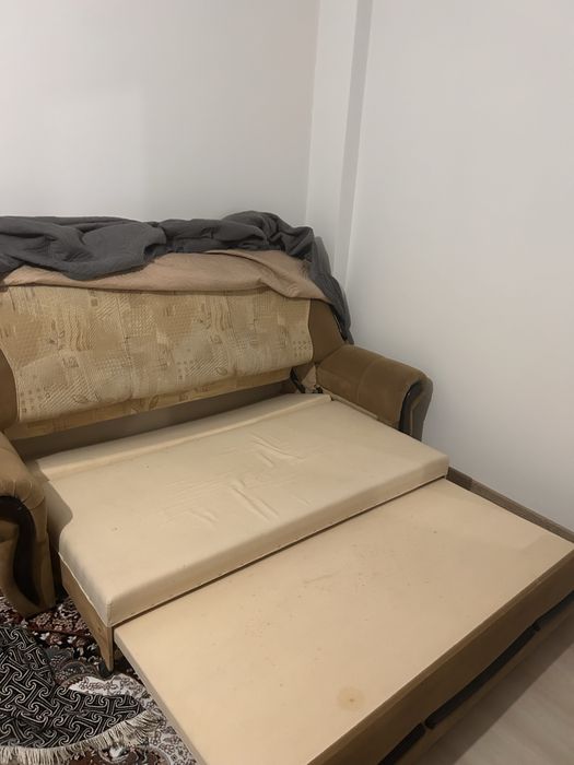Продаю Диван раскладной с креслом