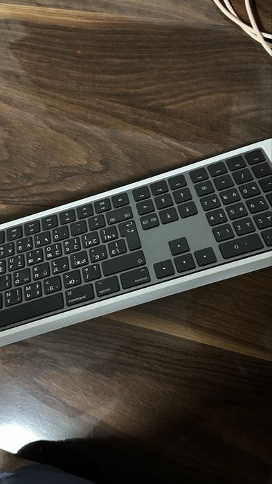 Magic Keyboard (Space Grey) Full Box