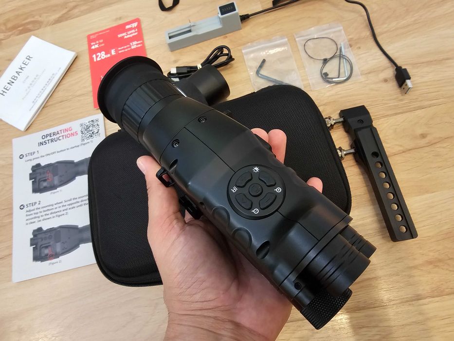 Уред за нощно виждане HENBAKER CY789 с проблем