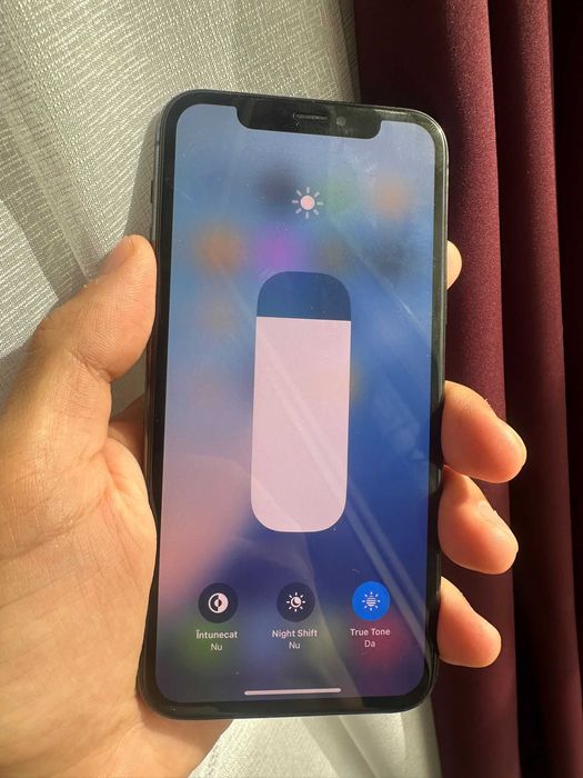 Iphone 11 Pro 64 Gb baterie 88 %  Liber de retea Impecabil