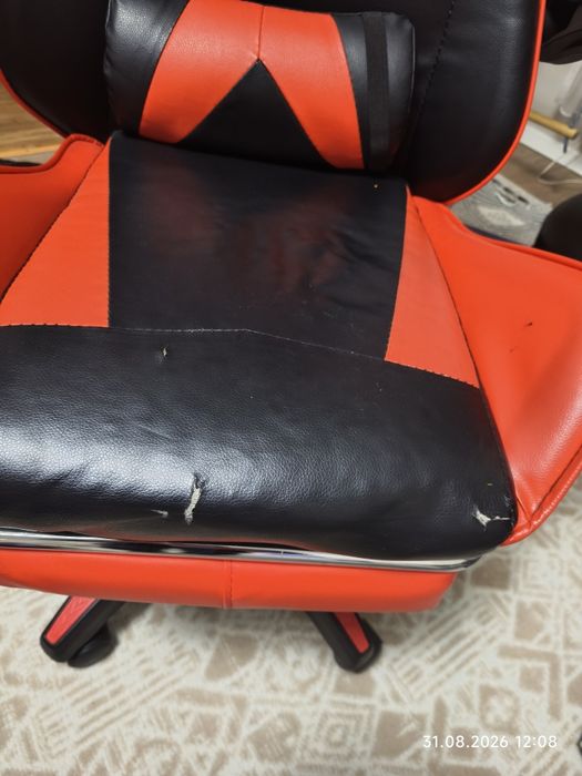 Продам компьютерное кресло