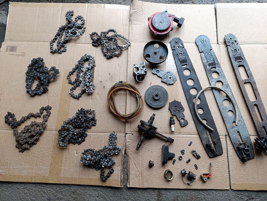 Продам бензопилу Урал