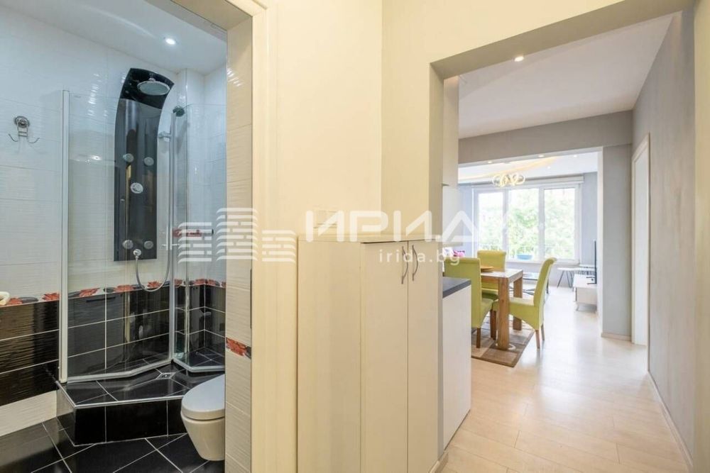 Тристаен апартамент до НДК!