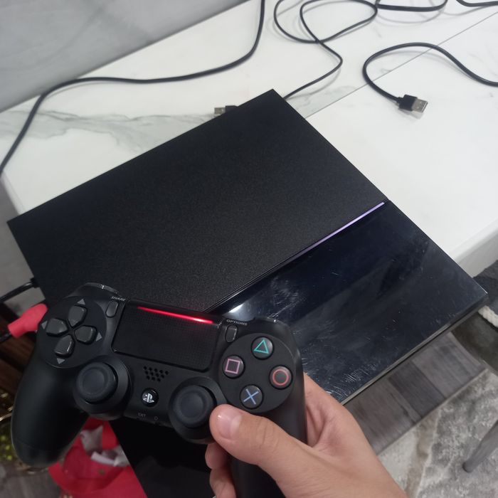 Playstation 4 fat