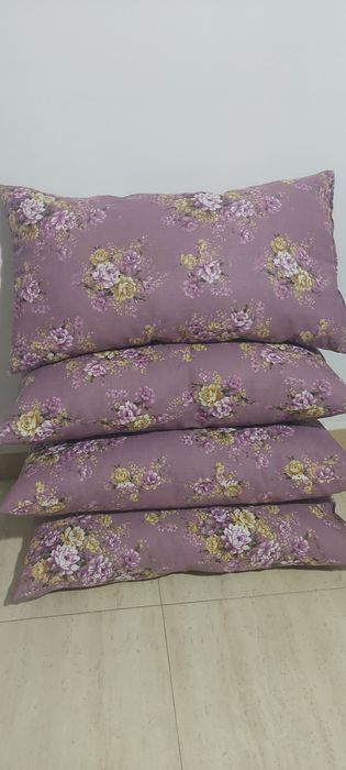 Perne Set Noi, 4 bucăți umplute cu puf, 40 x 70, 90 de lei