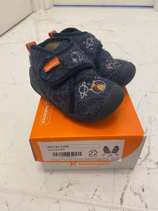 Biomechanics вълнени пантофи