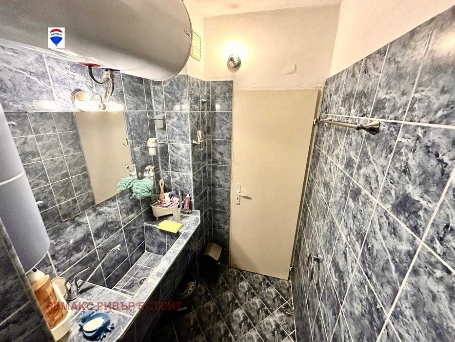 Тристаен апартамент за продажба в центъра на гр. Русе