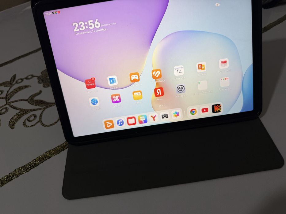 HUAWEI Paper Matte 11.5.    8/256гб