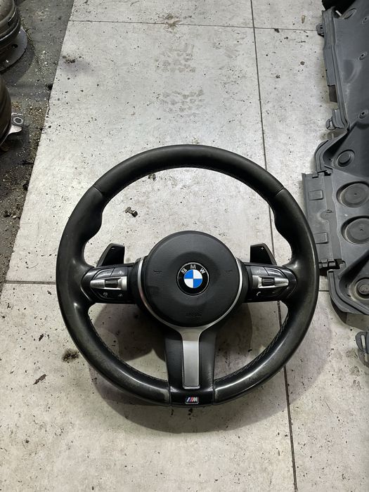 М волан бмв 3 ф30/31 ( M volan bmw 3 f30/31 )