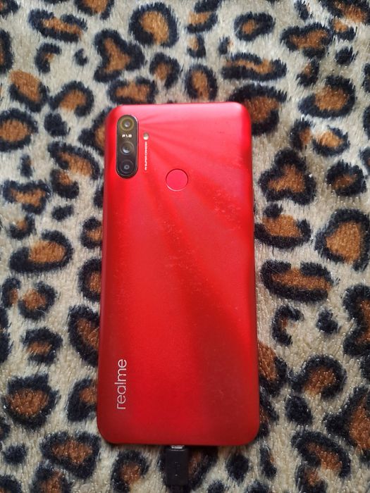 продаю или обменяю realme C3