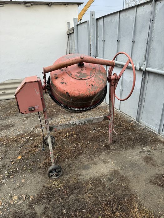 Бетономешалка в аренду